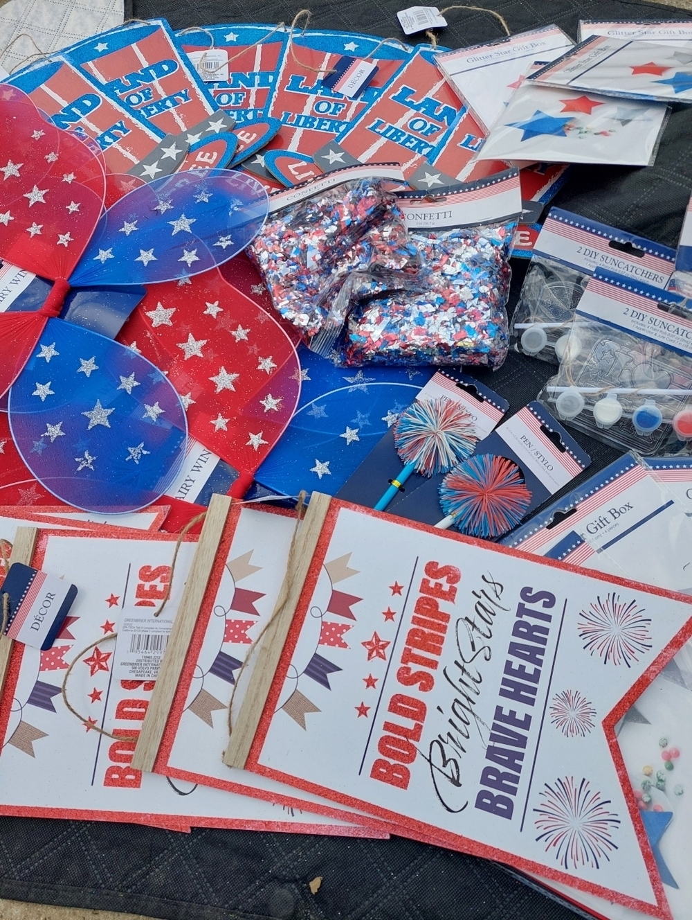 45 Pcs New 4th Of JULY DEcorations Independence DAY UsA Signs Fairy Wings Gifts - Picture 2 of 4